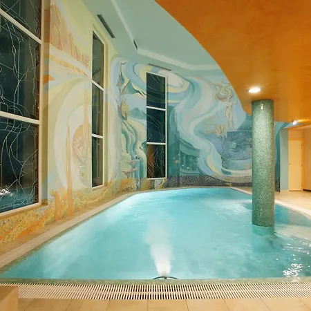 호텔 Promenada Romantic 4*